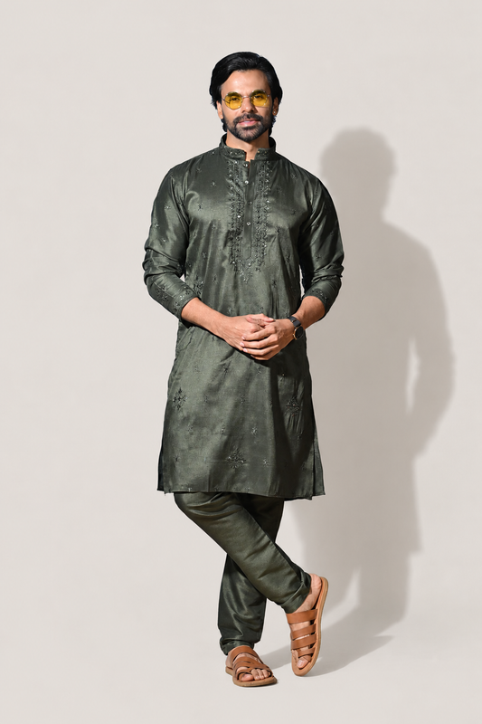 Ethnic Men's Kurta Pajama For Occasions