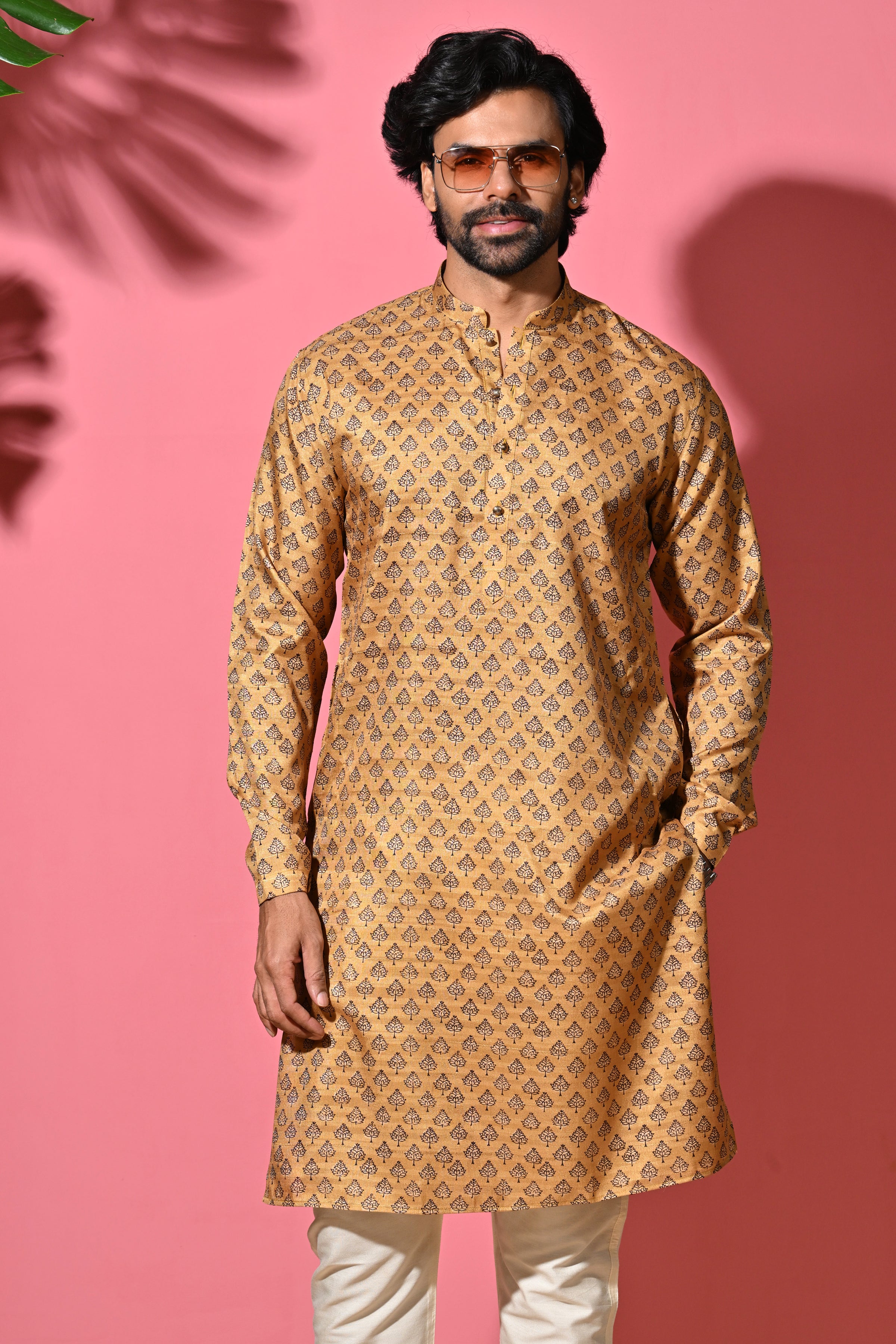 Ethnic Men's Kurta Pajama For Occasions